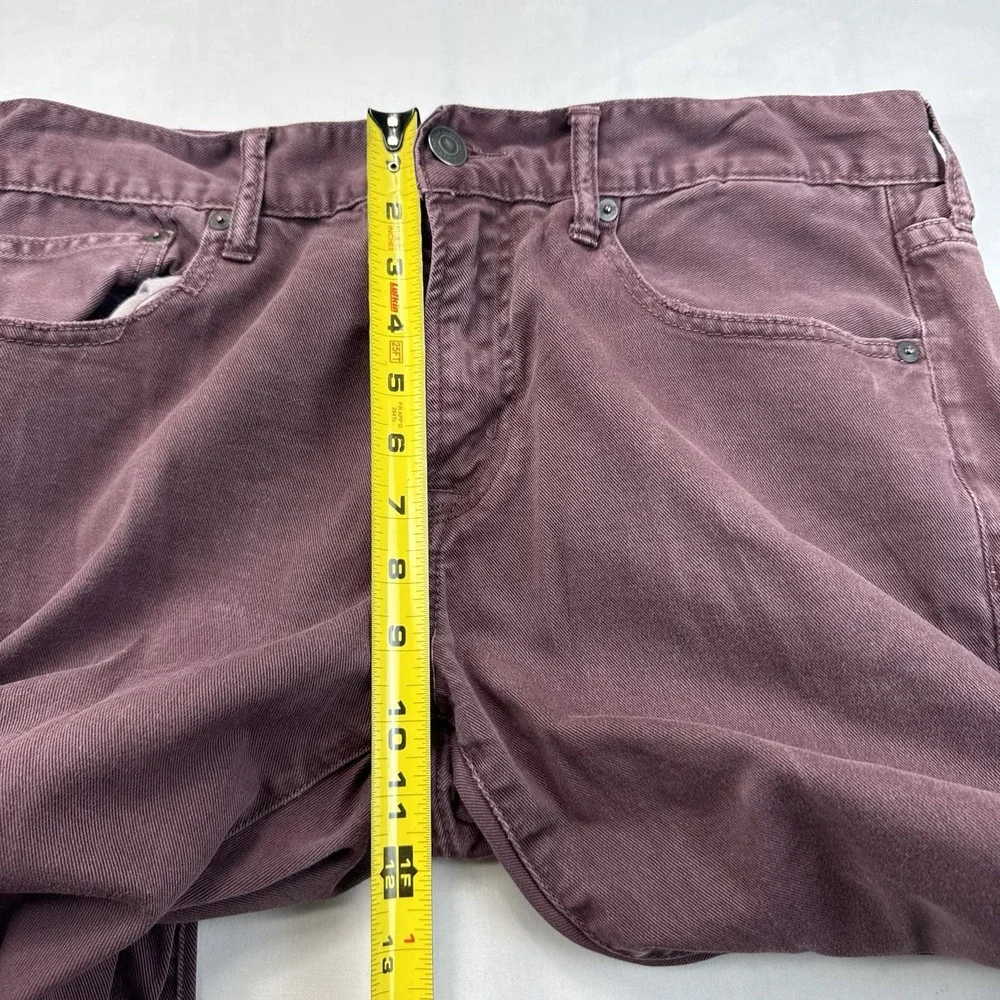 American Eagle Core Flex Men's 34x32 Burgundy Straight Leg Stretch Jeans Pants